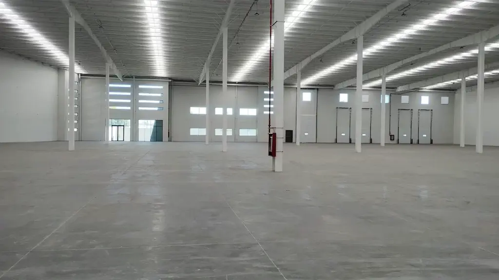 Superficie 13,900 m2