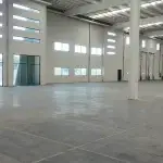 Entrada nave industrial